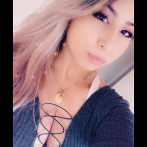 Meet your Posher, Daniela